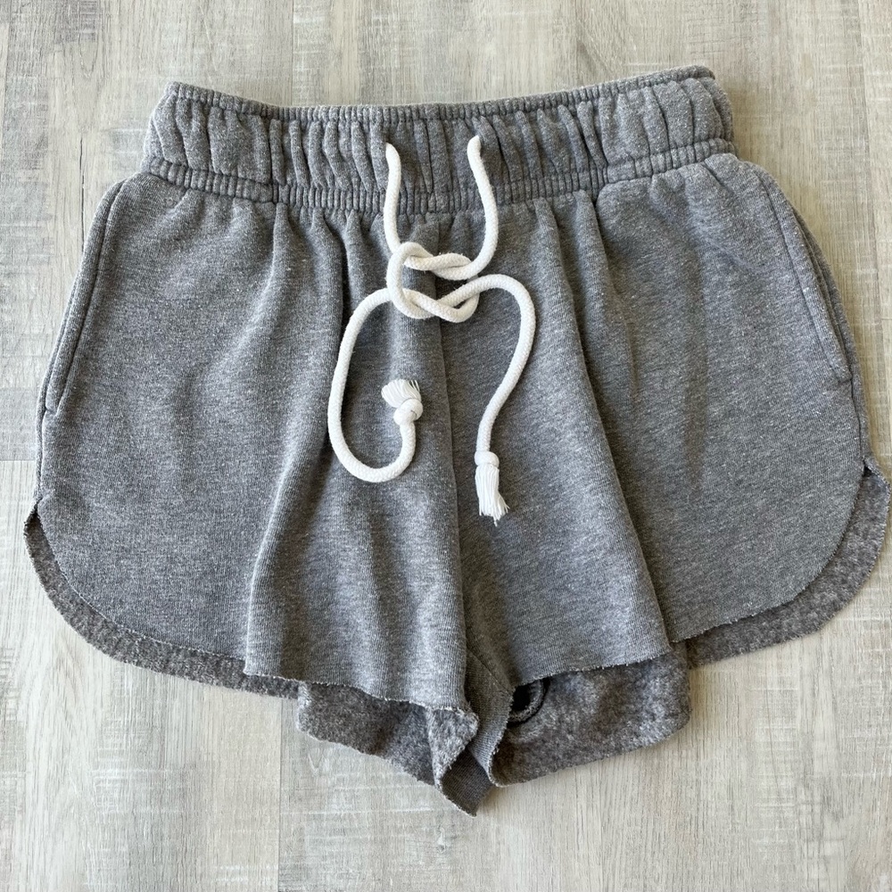 WILD FABLE Gray Casual Drawstring Sweat Shorts w/Elastic Waist & Pockets Size XS